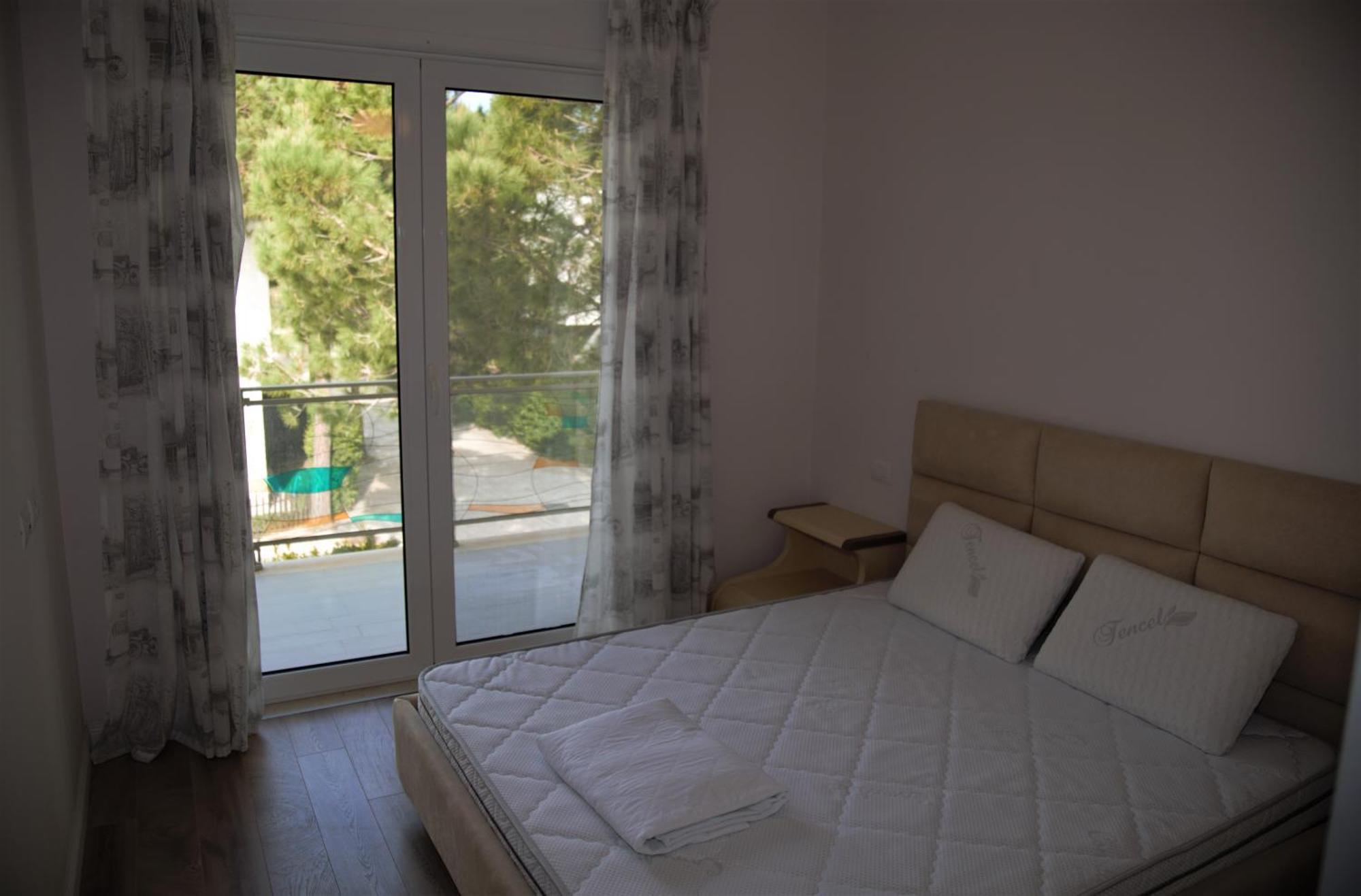Villa Artino Durrës Exterior foto